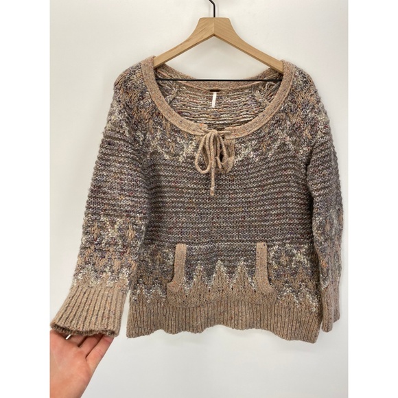 Fabrique Crew Neck Long Sleeve Sweater Size Medium - Picture 2 of 8